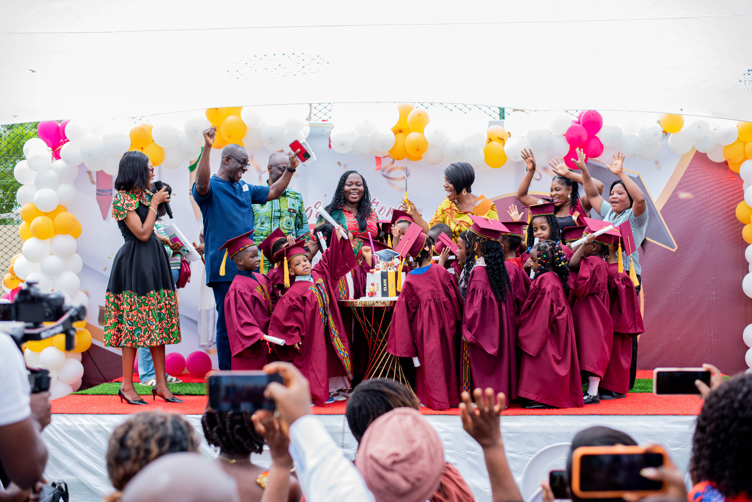 GRADUANDS RECEPTION